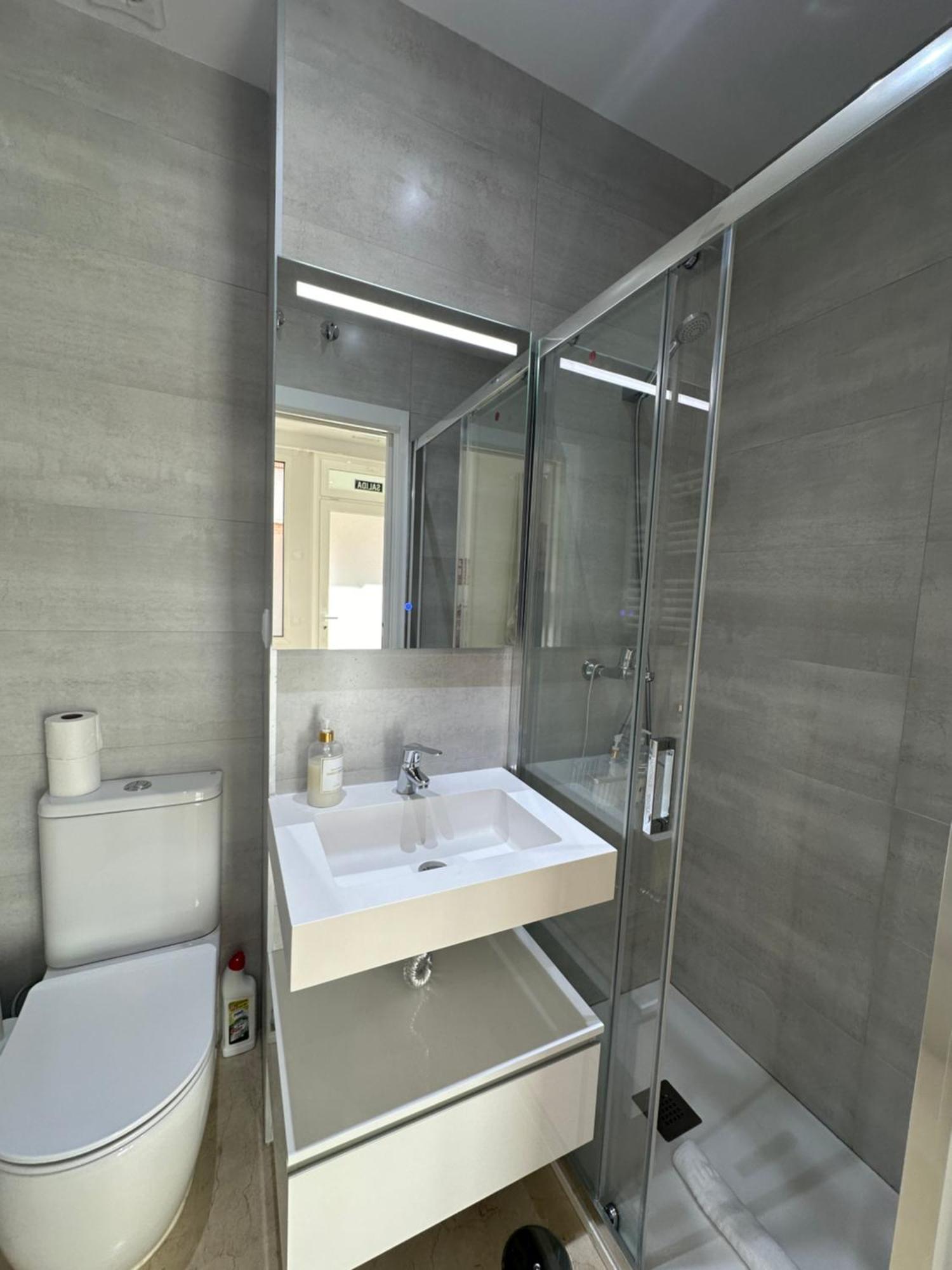 Apartamento Andres Tamayo Av America マドリード エクステリア 写真