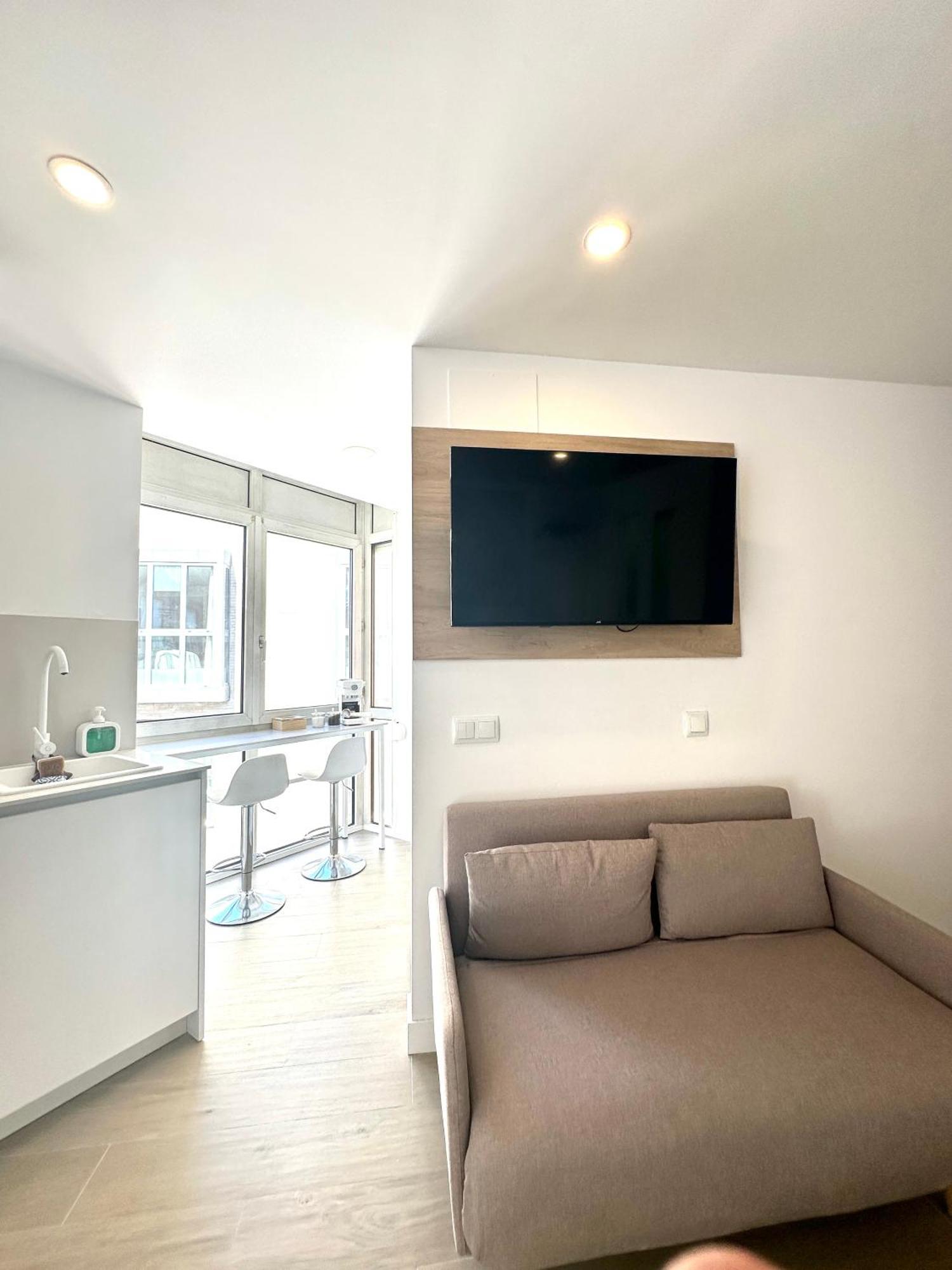 Apartamento Andres Tamayo Av America マドリード エクステリア 写真