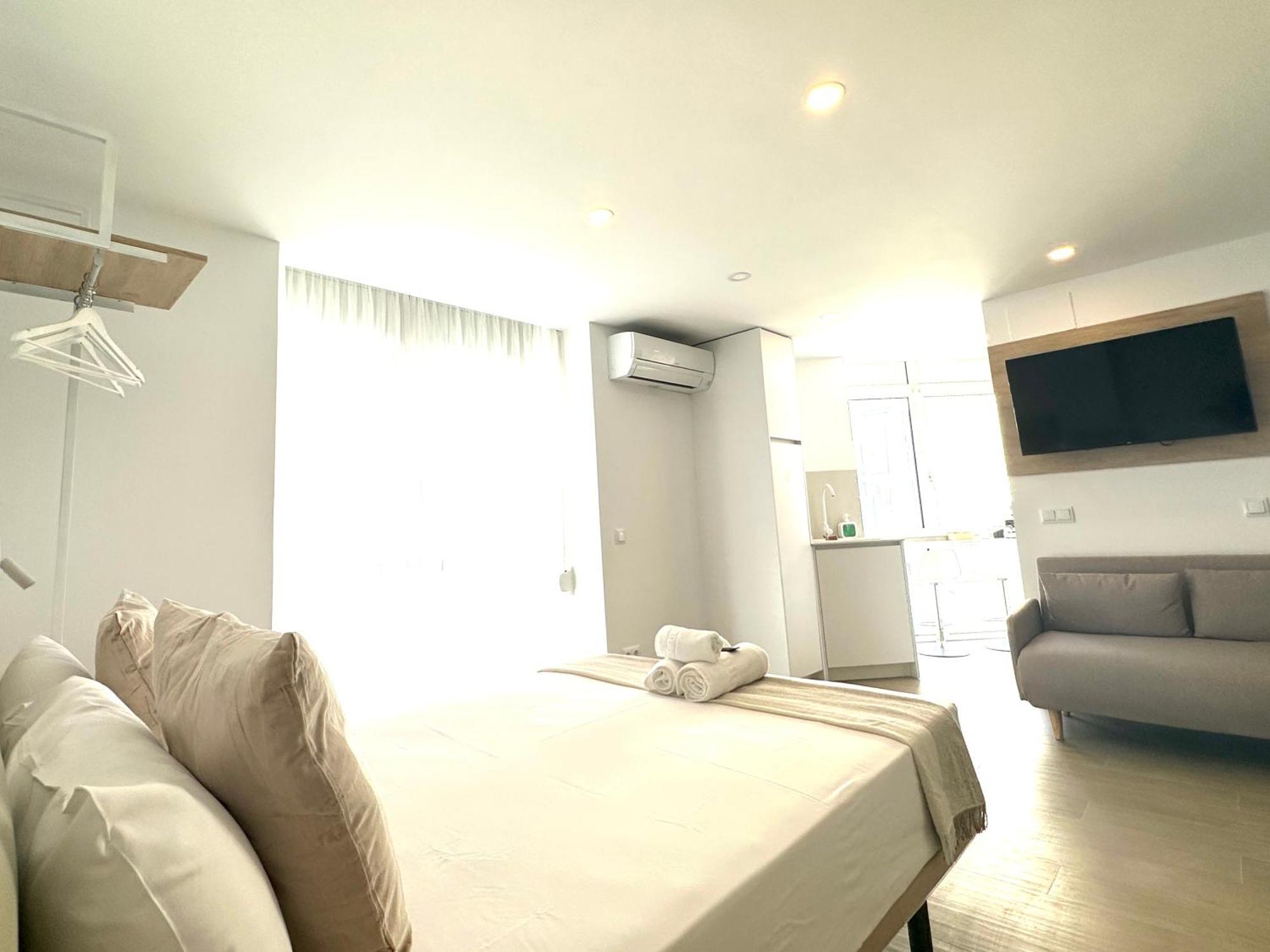 Apartamento Andres Tamayo Av America マドリード エクステリア 写真